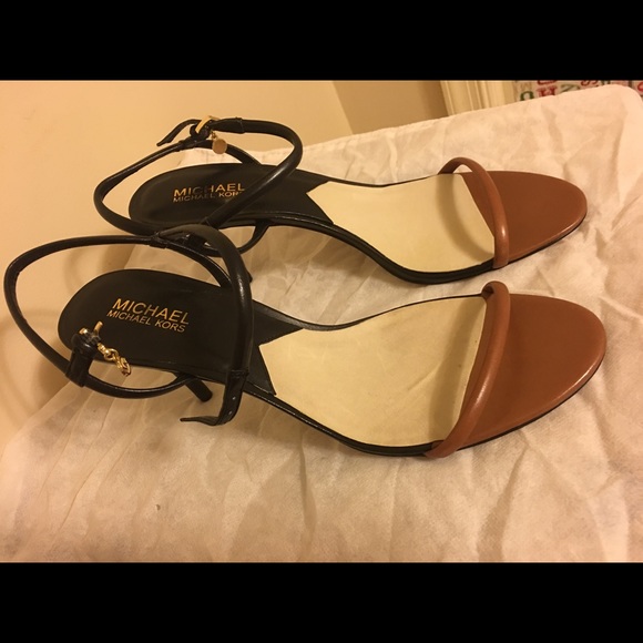 Michael kors open toe heels. NWB size 11 - Picture 5 of 5
